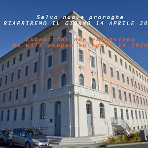 3* Szálloda Nuovo Operai